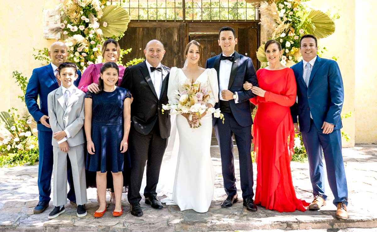 Familia de la novia. Héctor, Alejandro, Pily, Andrea, David, María, Gil, Marilupe y Jesús