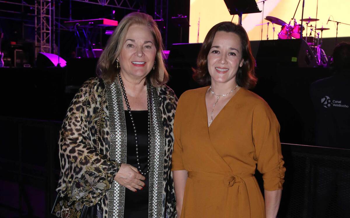 Liliana Melo de Sada y Yolanda Falcón