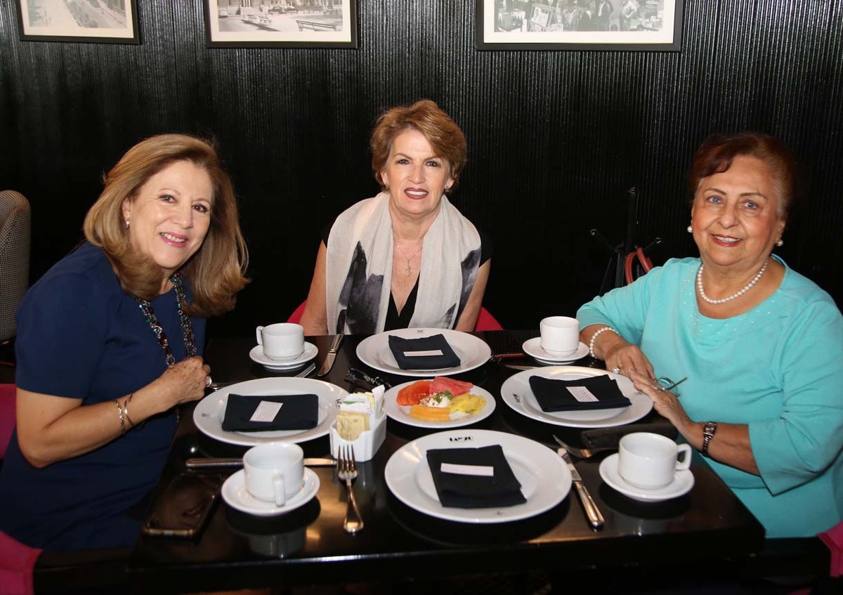 Lourdes Cervantes, Lupita Camacho y Patricia Torres