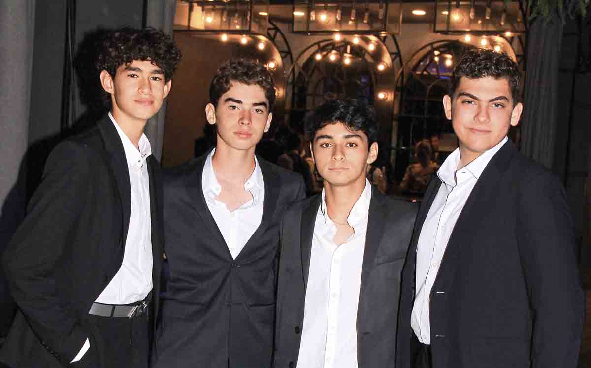 Pedro Velazquez, Ángel García, Santiago Martínez y Eugenio Paredes / Fotos: José Chang