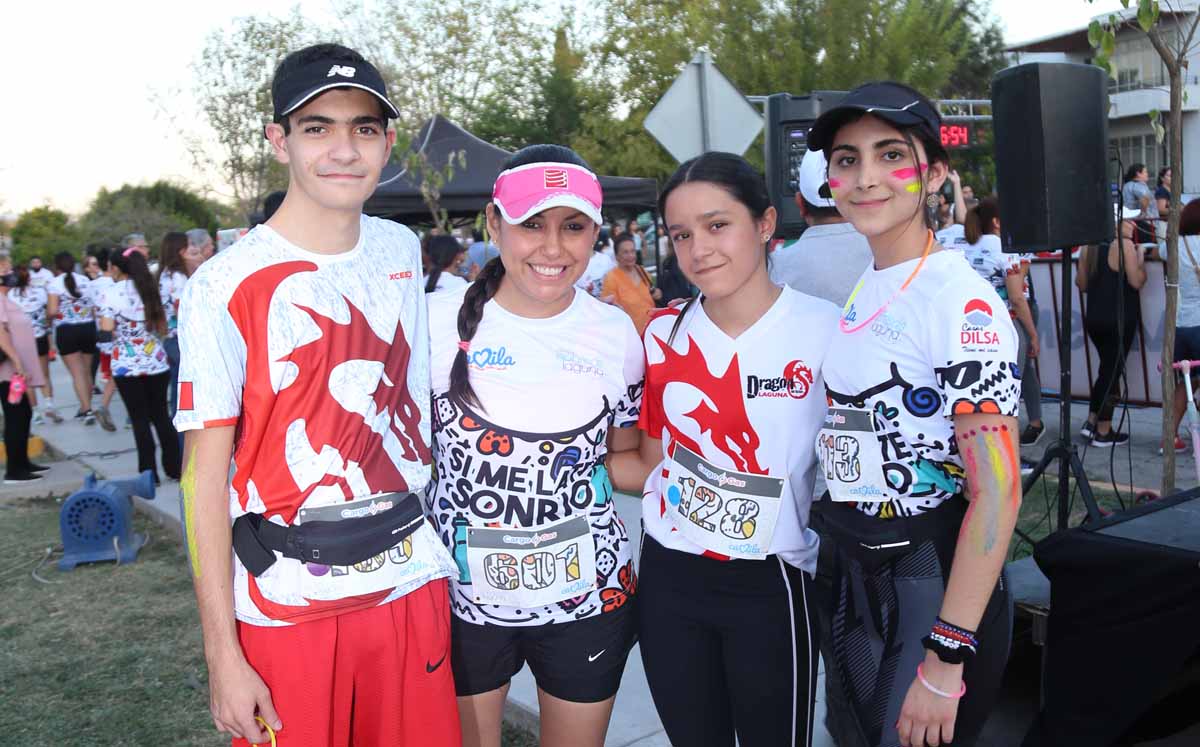 Eduardo, Marichuy, Camila y Marce