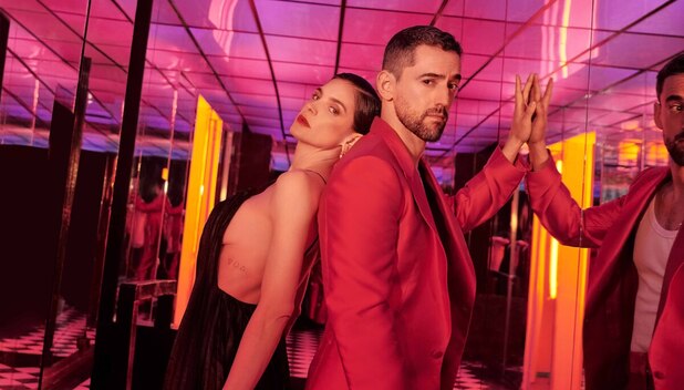 Los actores posaron para la portada de CHIC Style en su edición de noviembre.