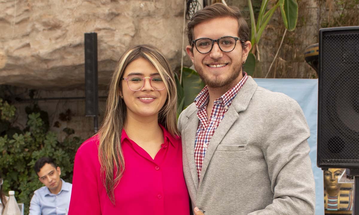 Gabriela Gómez y Adrian Bustamante