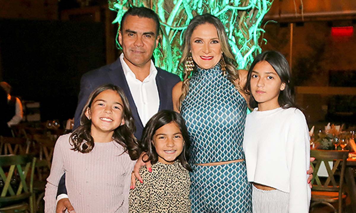 Juan Carlos Nava, Claudia Samperio, Montserrat Nava, Camila Nava y Mía Nava (Fotos: Celeste Lozano)