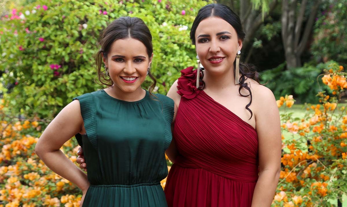 Majo Saldaña y Karin Hinojosa