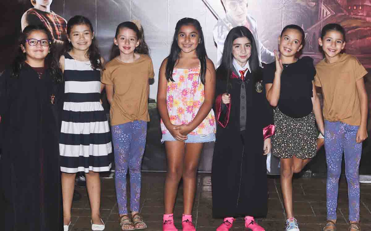 Miranda con sus amigas / Fotos: Dennis Hernández