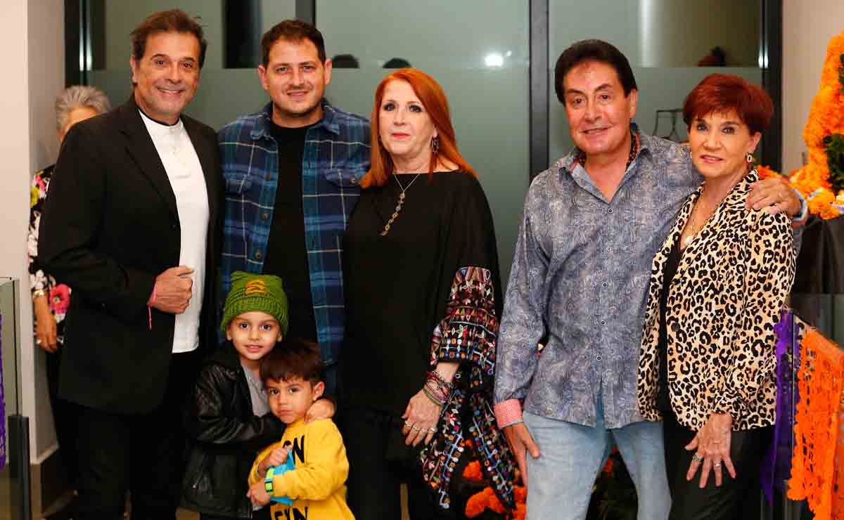 Alberto Bonilla, Gustavo Sada, Alexander Sada, Beatriz Zepeda, Horacio Saenz y Gina Hinojosa / Fotos: Daniel Saldívar