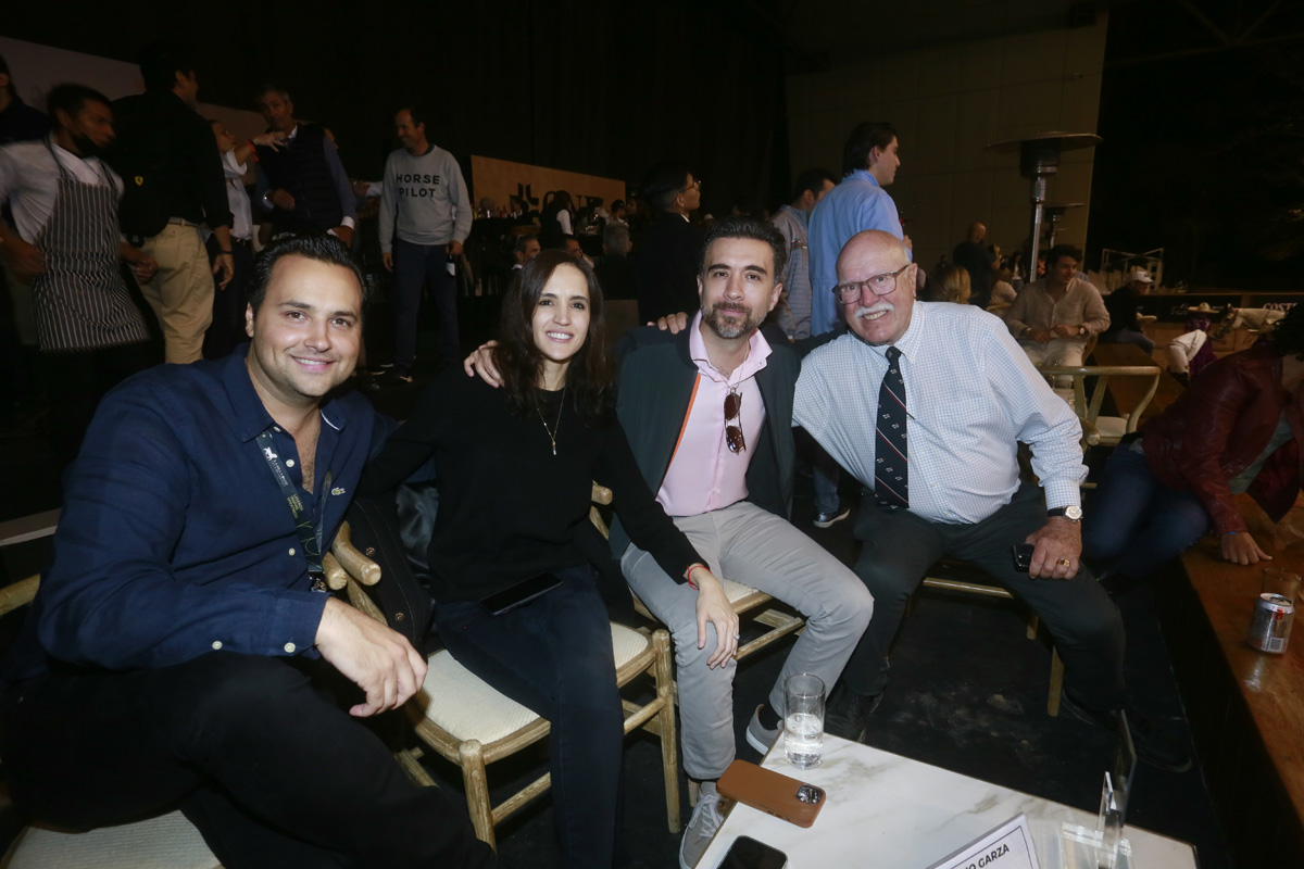 Carlos Longoria, Fernanda Longoria, Poncho Romo y Leopoldo Palacios