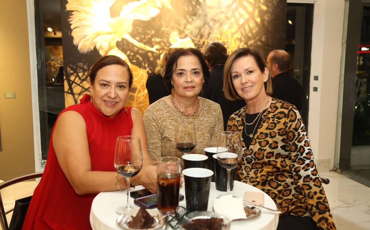 Lula Sánchez, Adriana de la Peña y Adriana Valdés