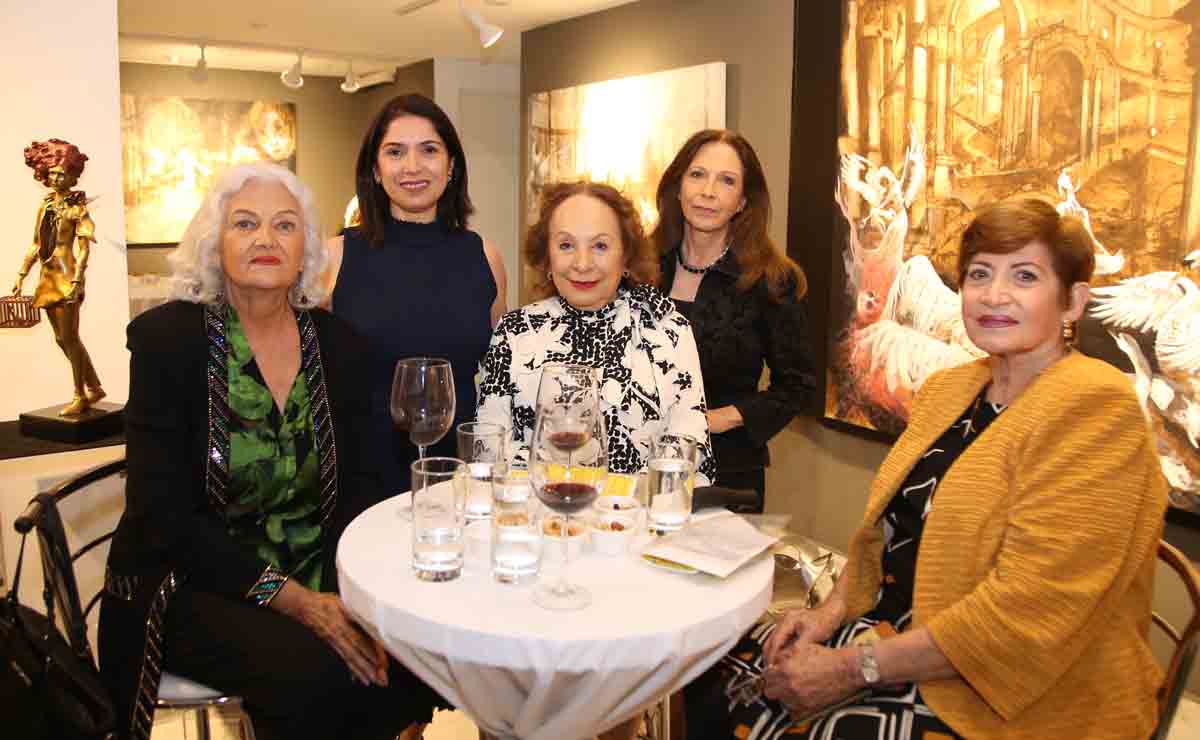 Verónica Domínguez, Mónica Díaz, Aurora Cantú de Cagnasso, Atala Decanini y Maricela Escamilla / Fotos: Roberto Alvarado