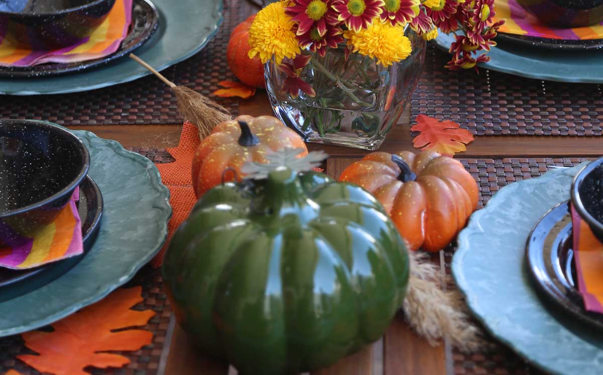 Realizaron arreglos florales para el otoño