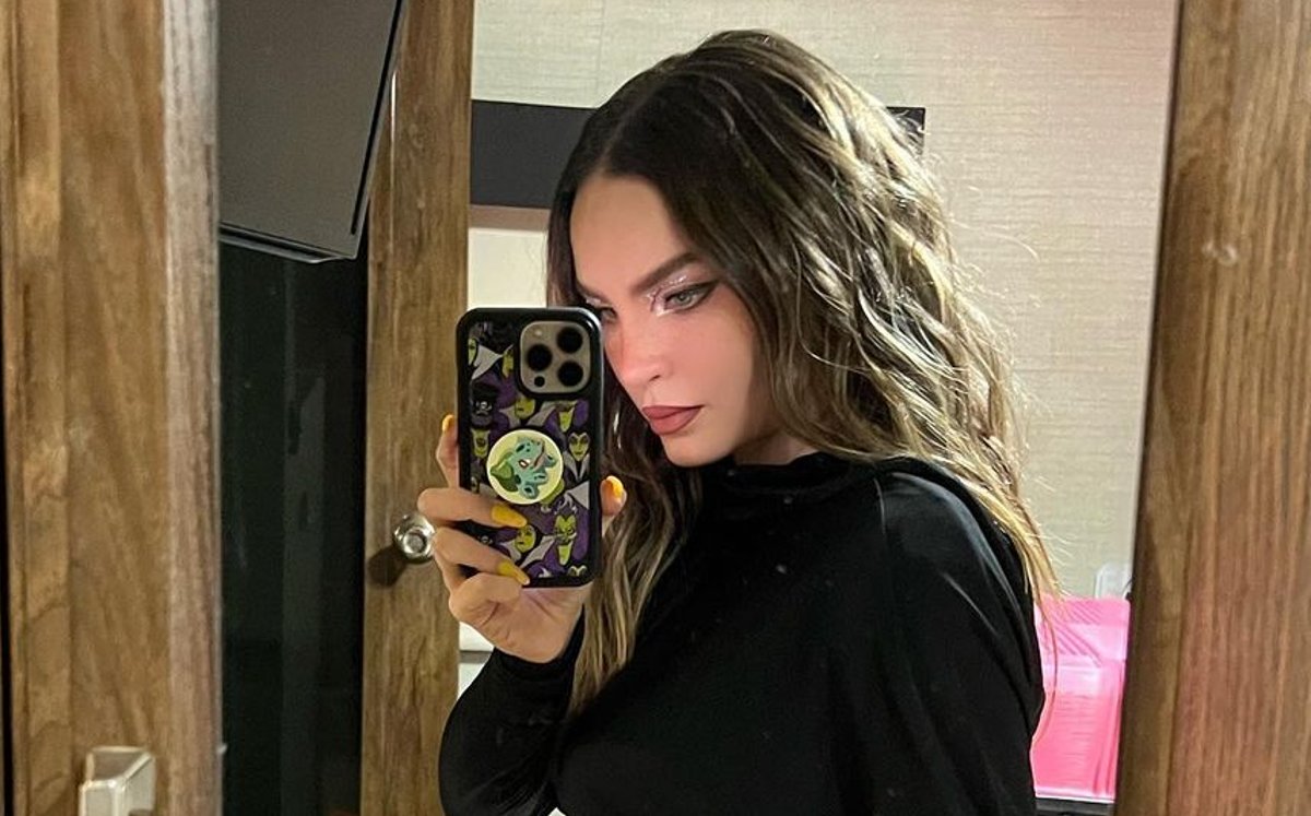 Belinda y el arriesgado vestido cut-out para brillar en invierno (Foto: Instagram)