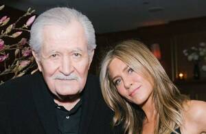 Jennifer Aniston y el conmovedor mensaje tras la muerte de su padre. (Foto: Intagram).