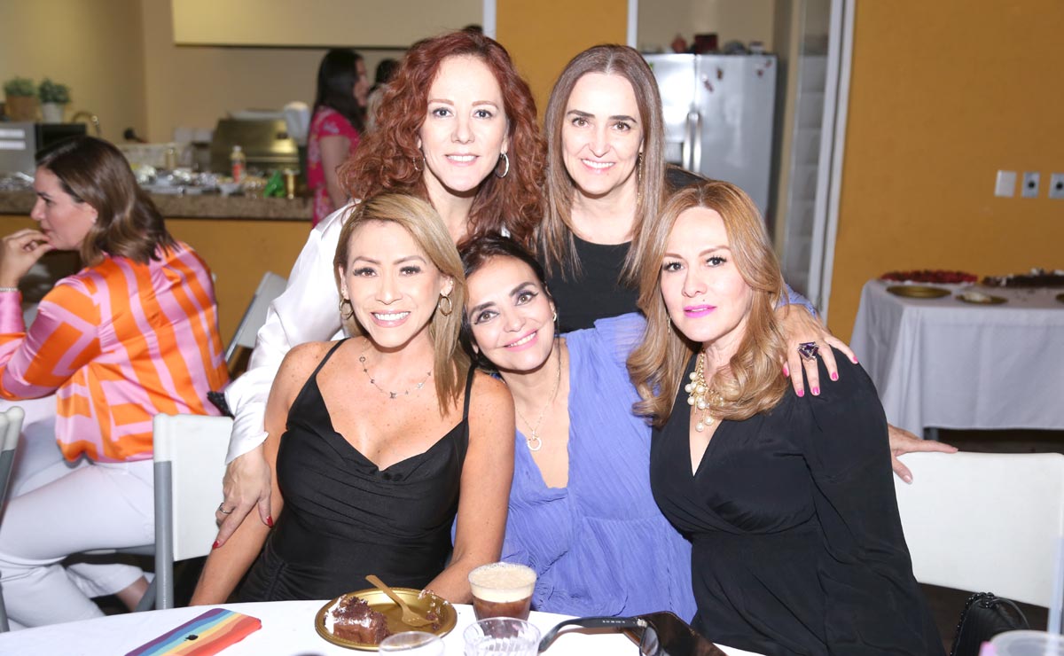 Mayra, Gaby, Pily, Susana y Marcela