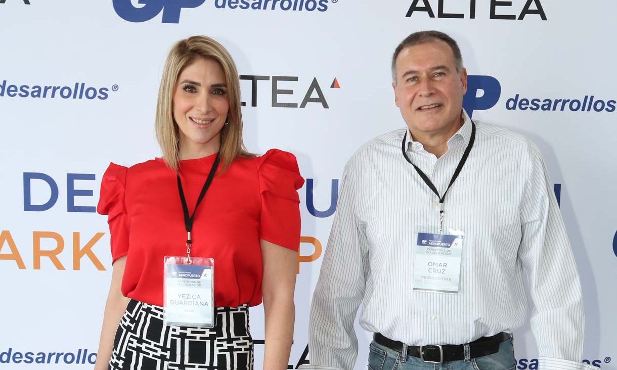 Yezica Guardiana y Omar Cruz