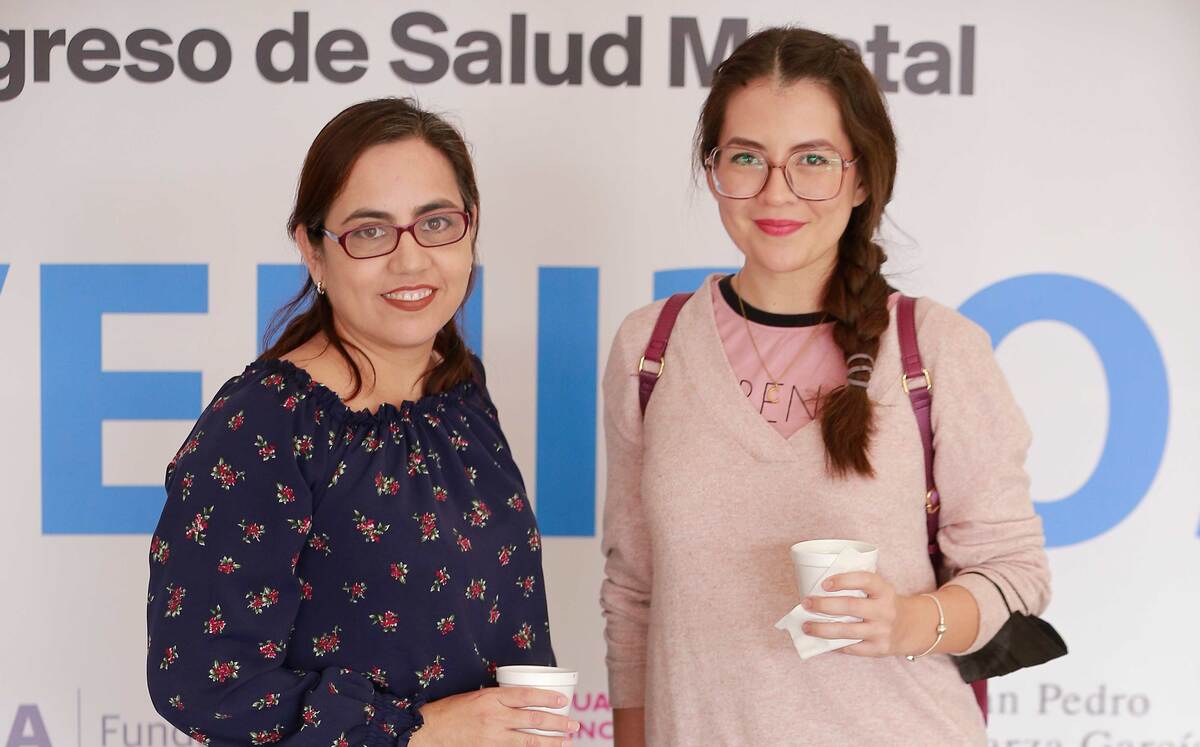 Brenda Gutierrez y Carolina Hernandez