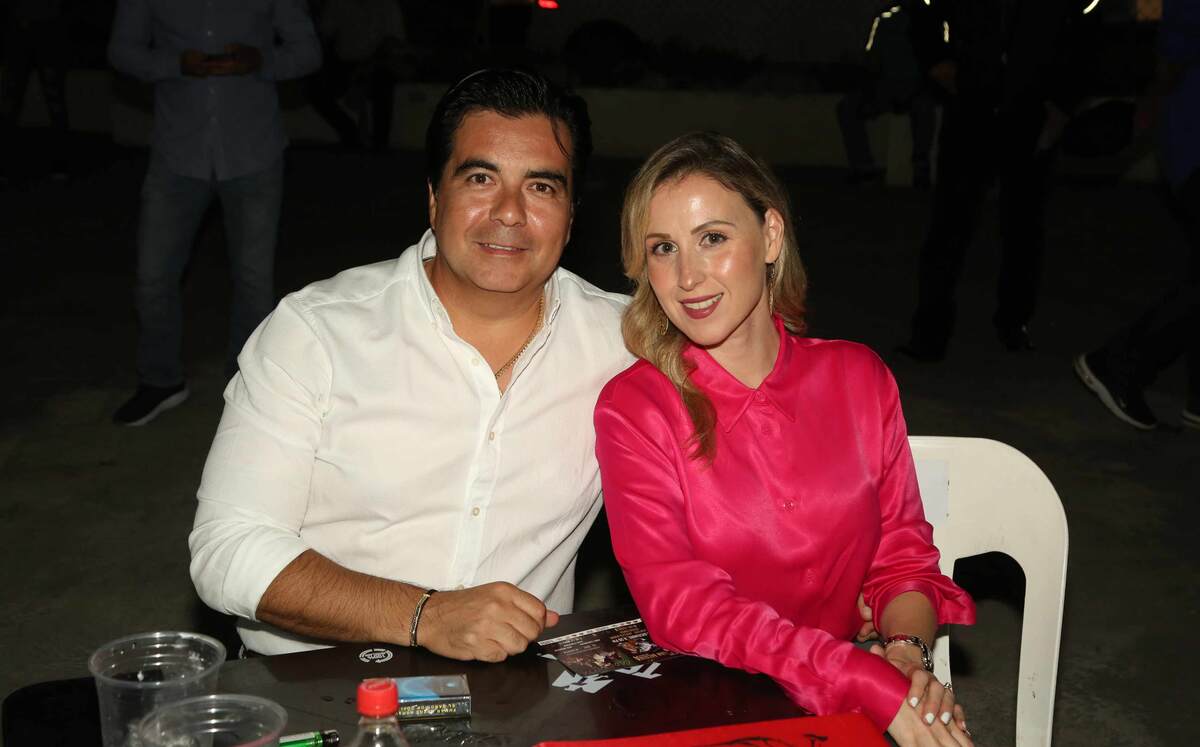 Dante Romero y Nancy de Romero