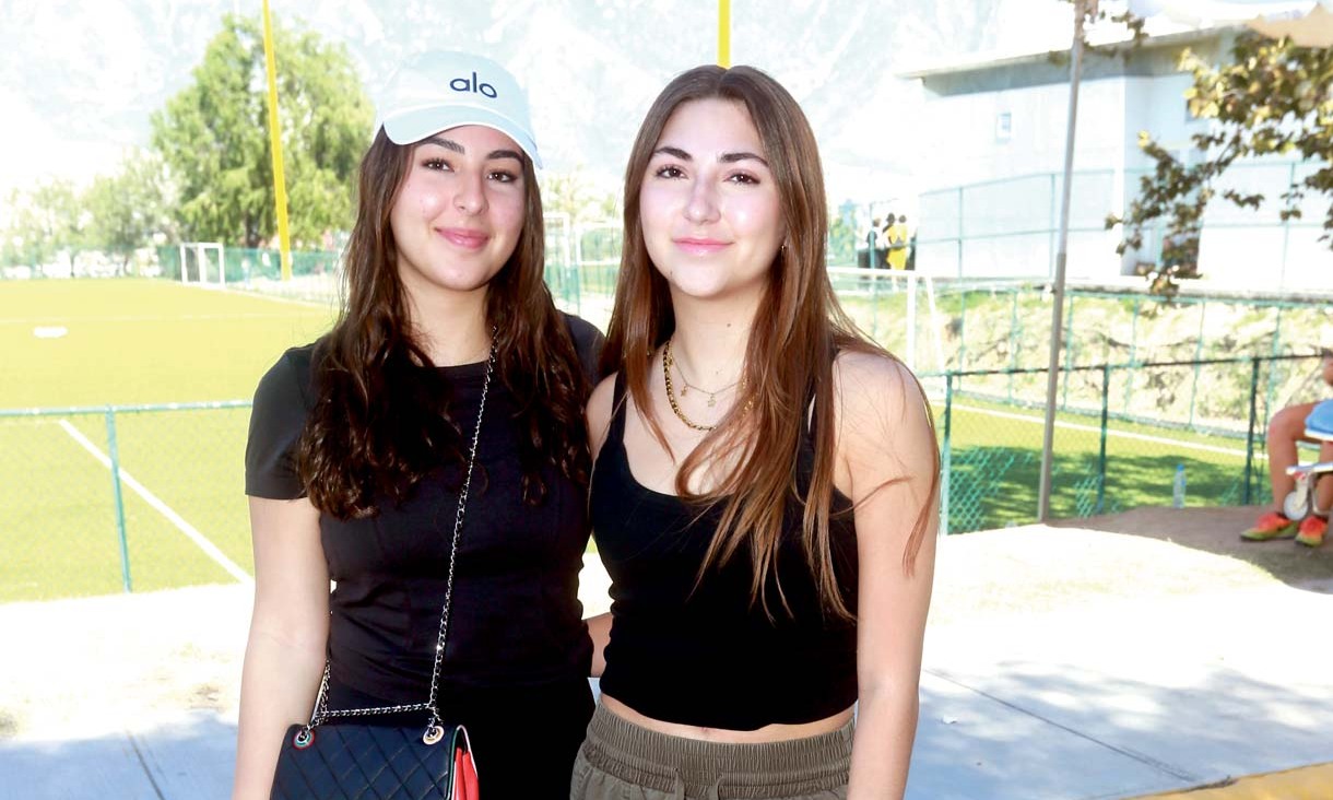 Eva Treviño y Daniela Lostanau
