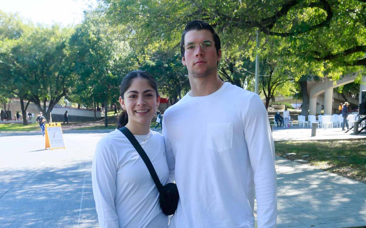 Emilia Montes y Francisco González