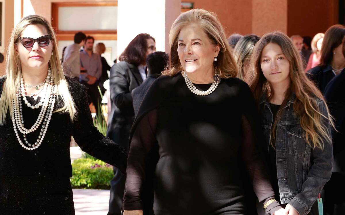 Liliana Melo De Sada y Ginger Ibarra Sada