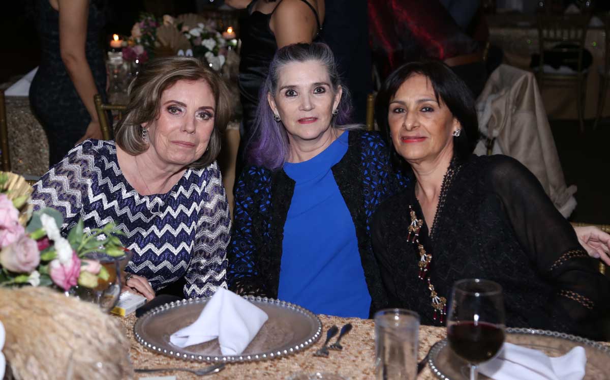 Laura, María Elena y Judith