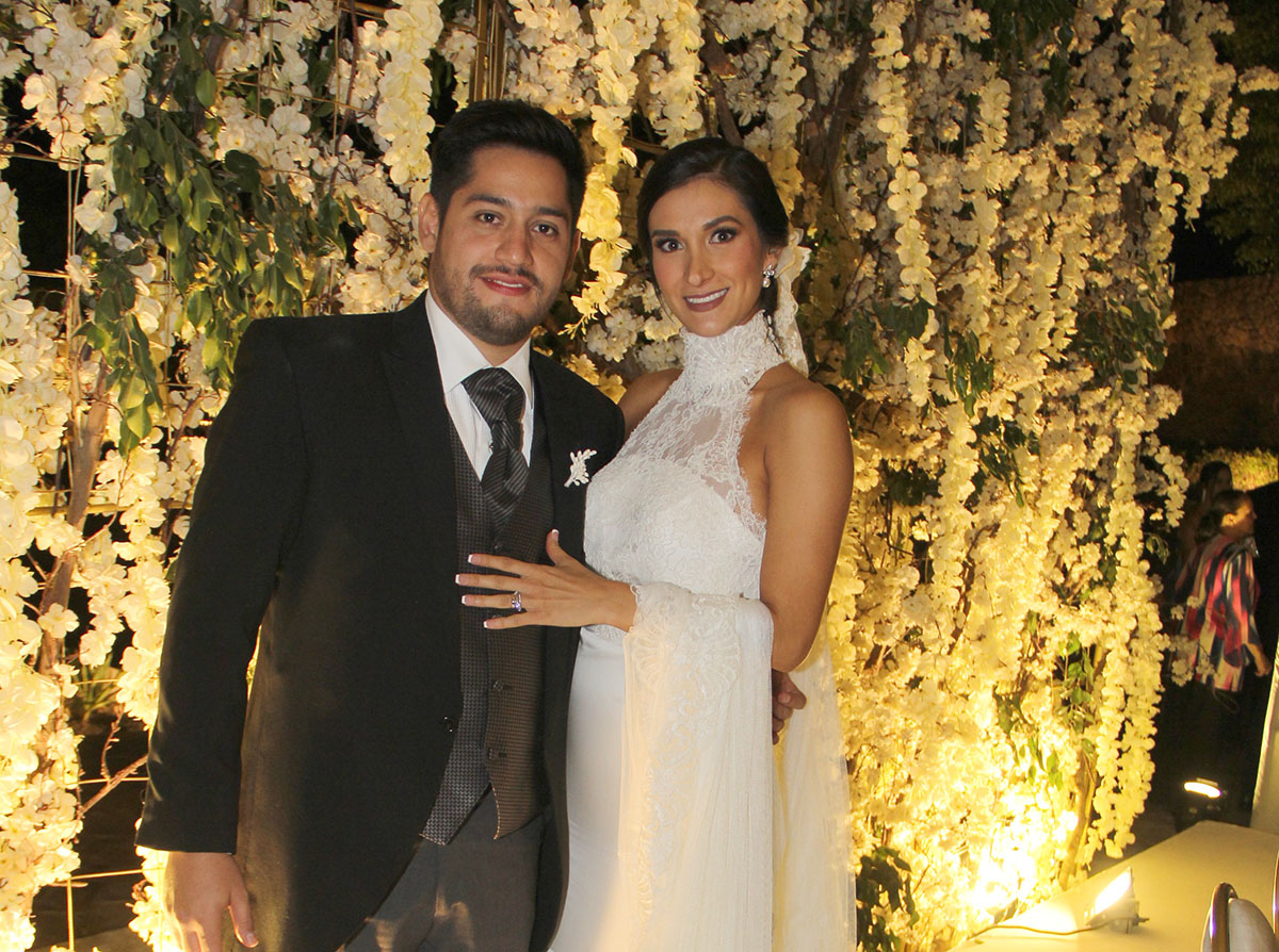 01 Alberto Ramírez  y Aiko Llamas