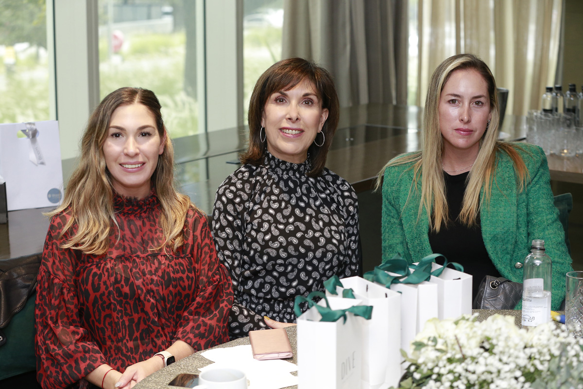 Alejandra Guajardo, Elvia Garza y Florencia Fonseca