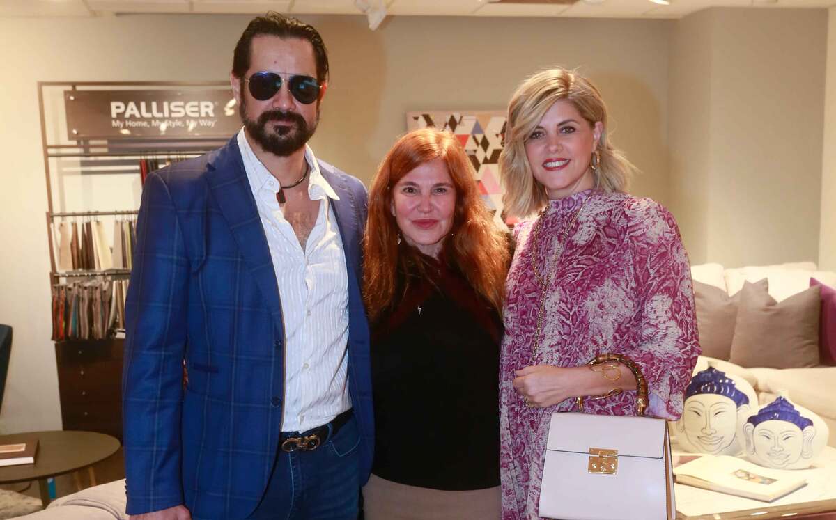 Antonio Villarreal, Ruth Villarreal y Norma Lavin
