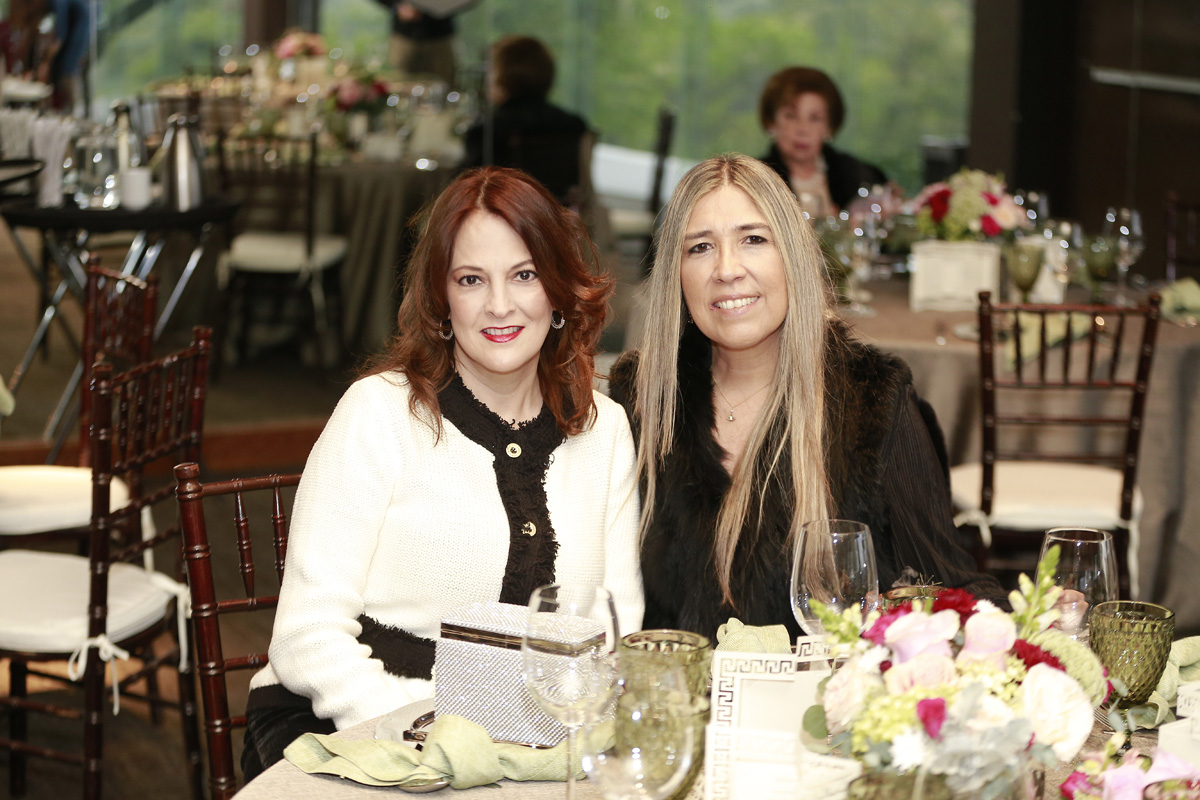 Carla Cantu González y Mónica Garza