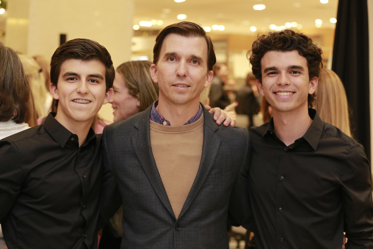 Carlos de la Garza, Marcelo de la Garza y Marcelo de la Garza