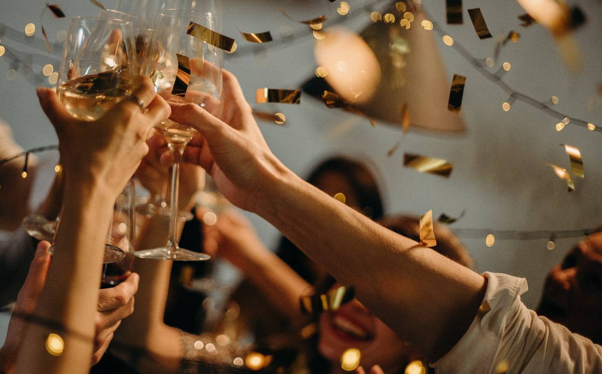 Celebra tu posada en los mejores lugares / Foto: Cottonbro Studio