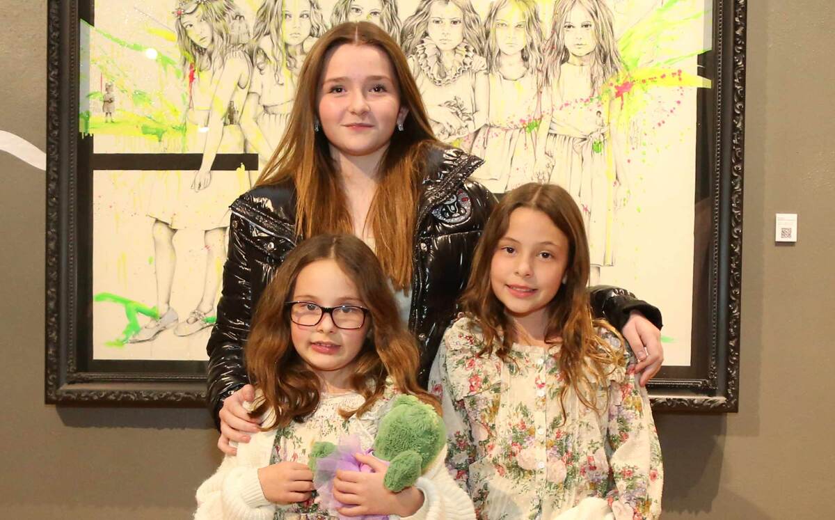 Doménica, Vivianne y Cristana González