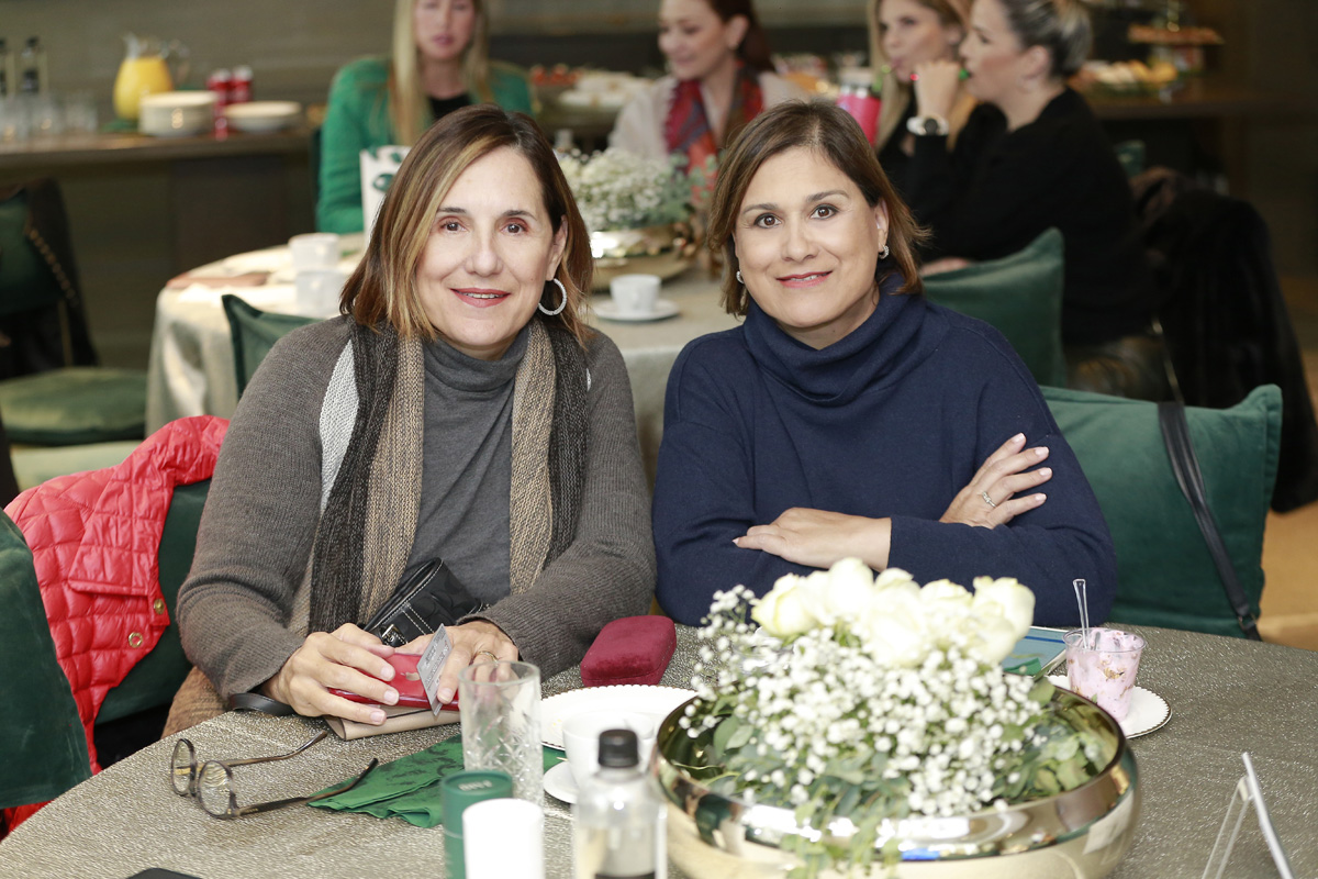 Dora Sylvia Rodríguez y Laura Rodríguez