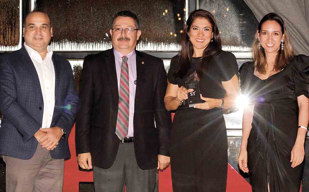 Sergio Rodríguez, Raúl Villarreal, Mariana Priego y Sara Latofsky / Fotos: José Chang