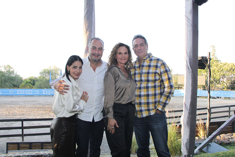 Gaby Navarro, Juan Carlos Hernández, Fabiola Osuna y Ricardo González Guerra