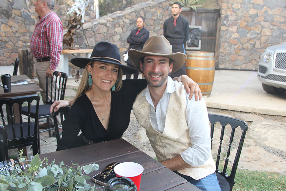 Galia Plasencia y Erik de la Peña.
