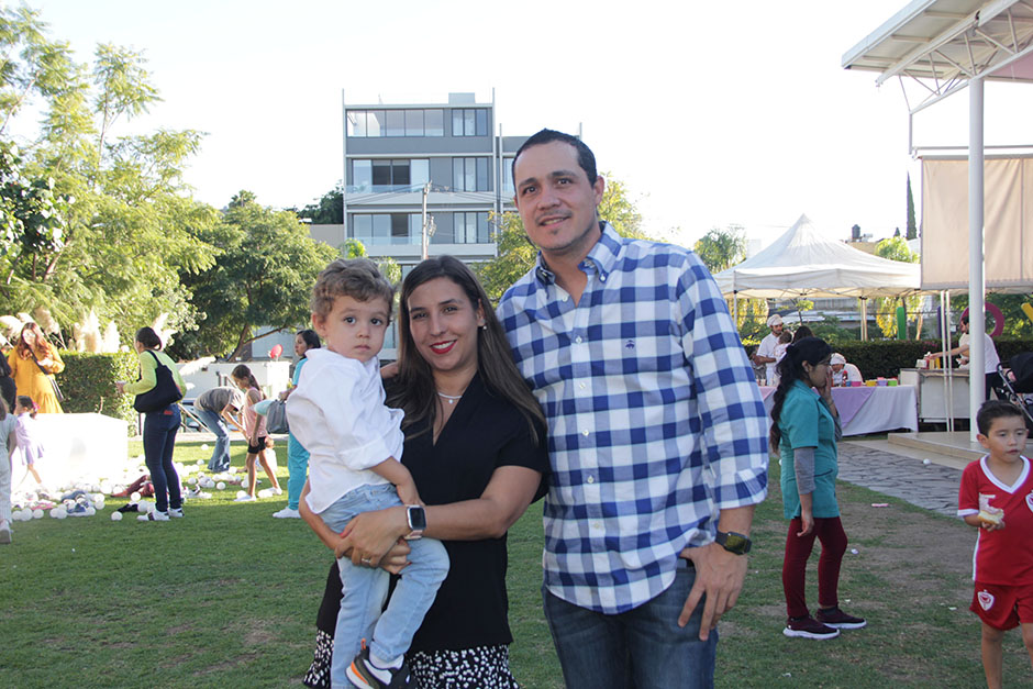 Jonás Goñi, Andrea Pérez Gil y Rodrigo Goñi