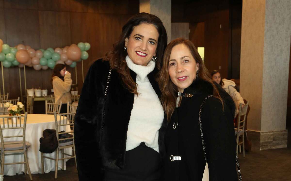Lily Guzmán y Cristina Charles