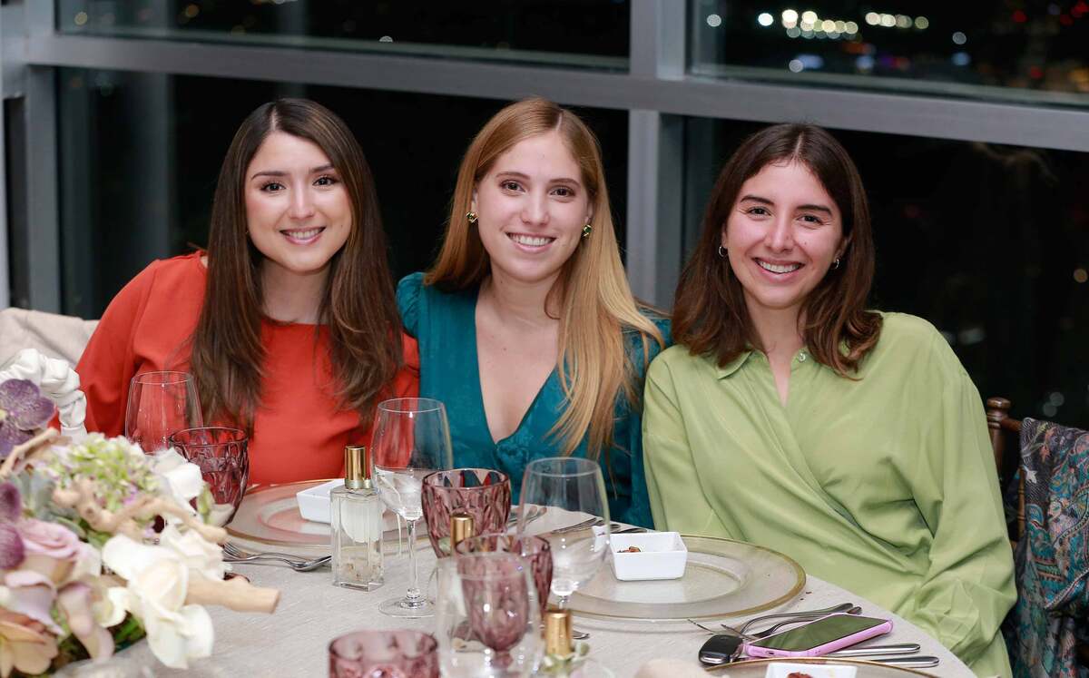 Maite Davila, Valeria González y Balbina Abramo