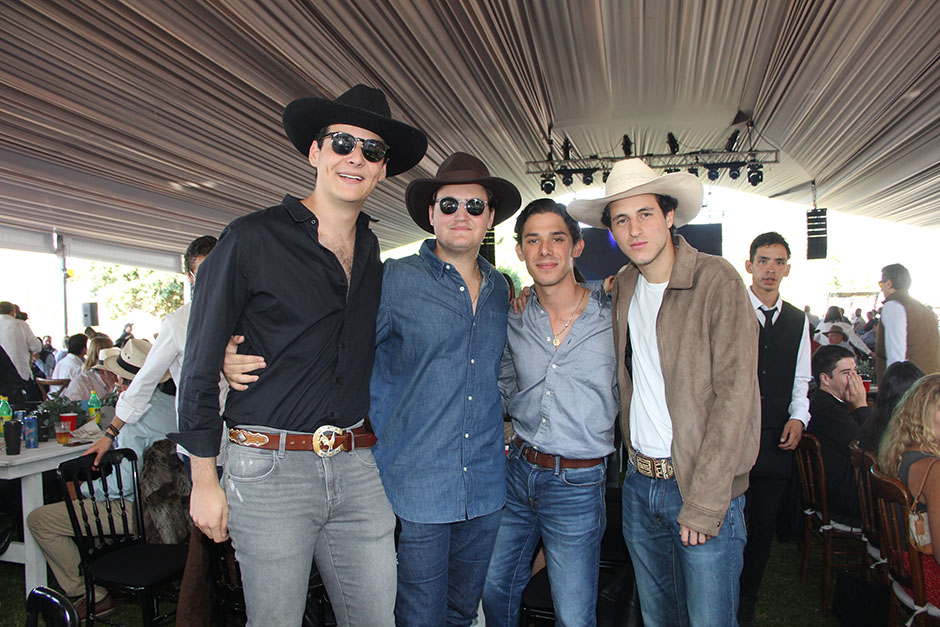 Pablo Flores, Alejandro Araigi, Valeriano Castellanos y Pablo Muñoz.