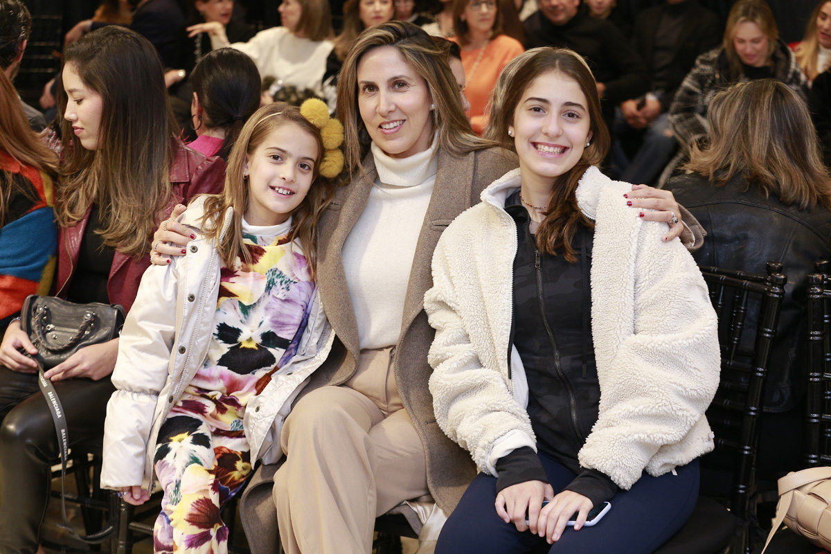 Paulina Páez, Maca Ramírez de Páez y Lucía Páez