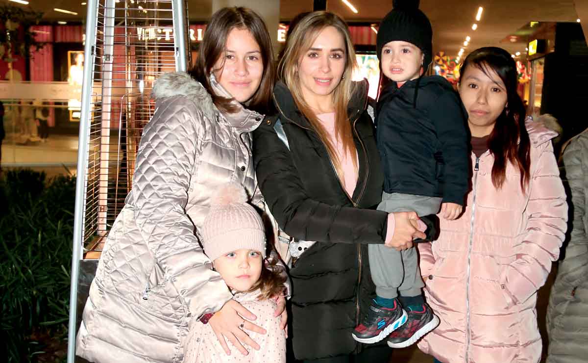 Ximena Torres, Laura Gaona, Víctor Torres, Karla Hernández y Mariana Torres / Fotos: Roberto Alvarado