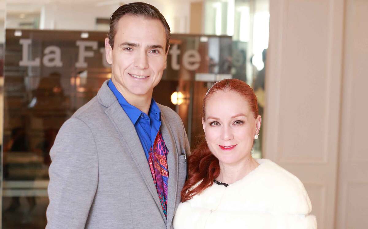 Alejandro Von Rossum y Maru Osuna