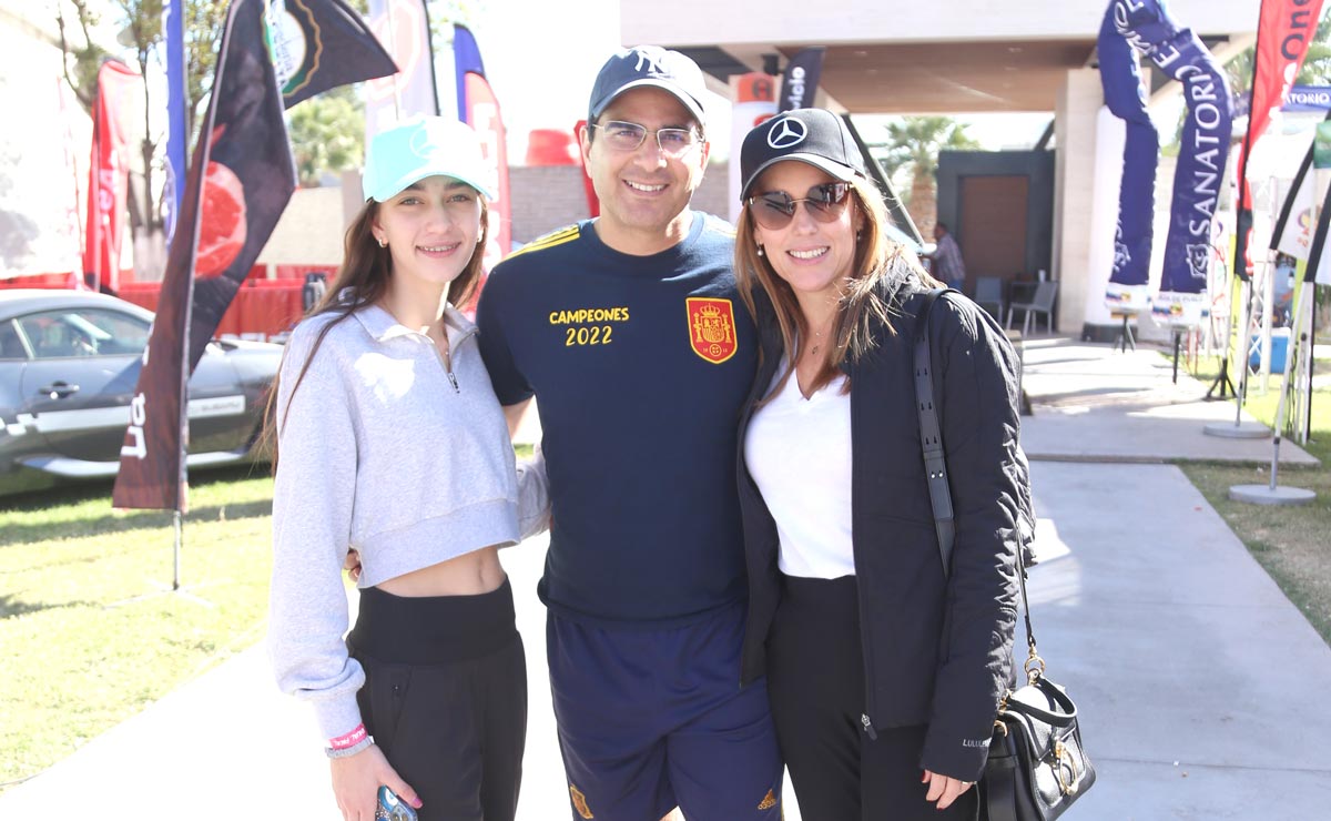 Ana María, Iván y Mariela