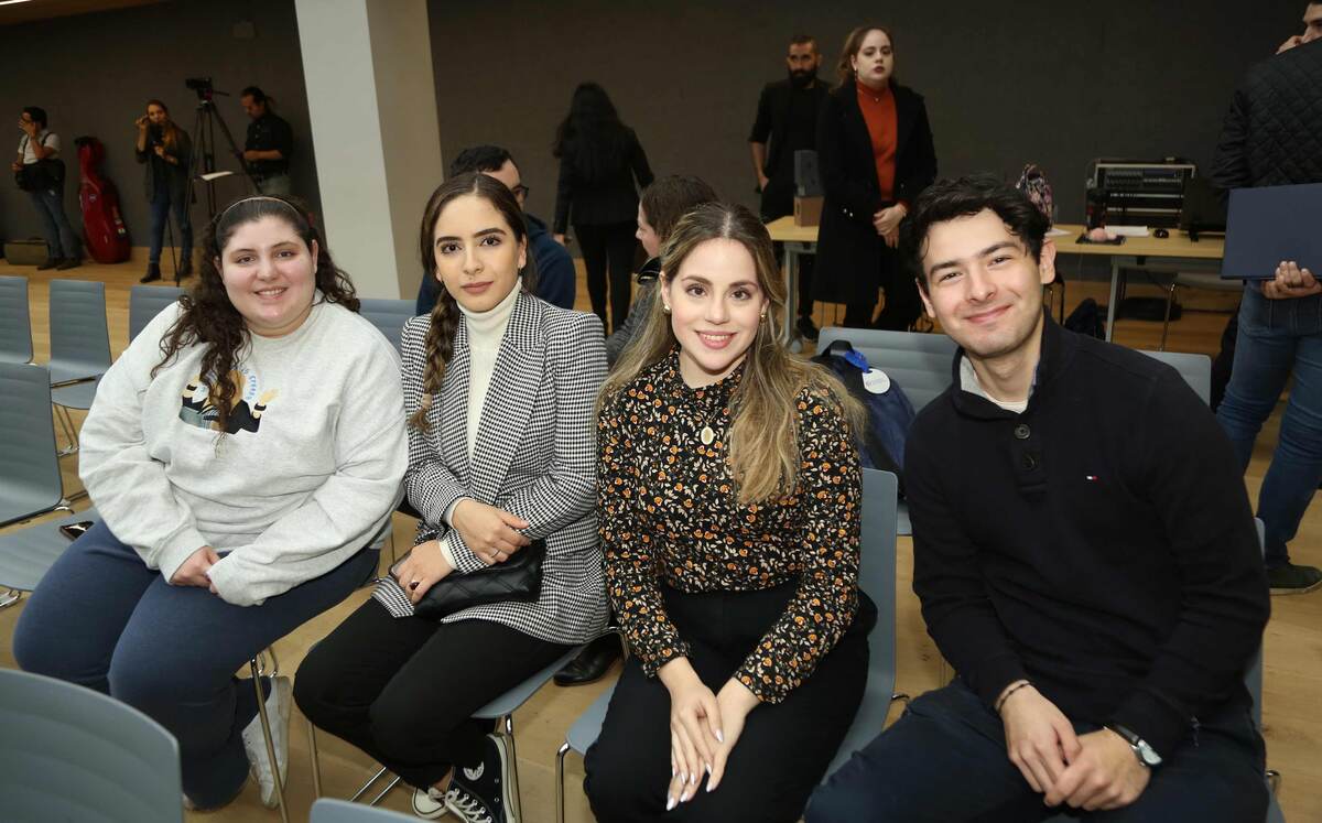 Cindy Treviño, Nahoemi Sánchez, Melisa Montes y Alejandro Carrillo