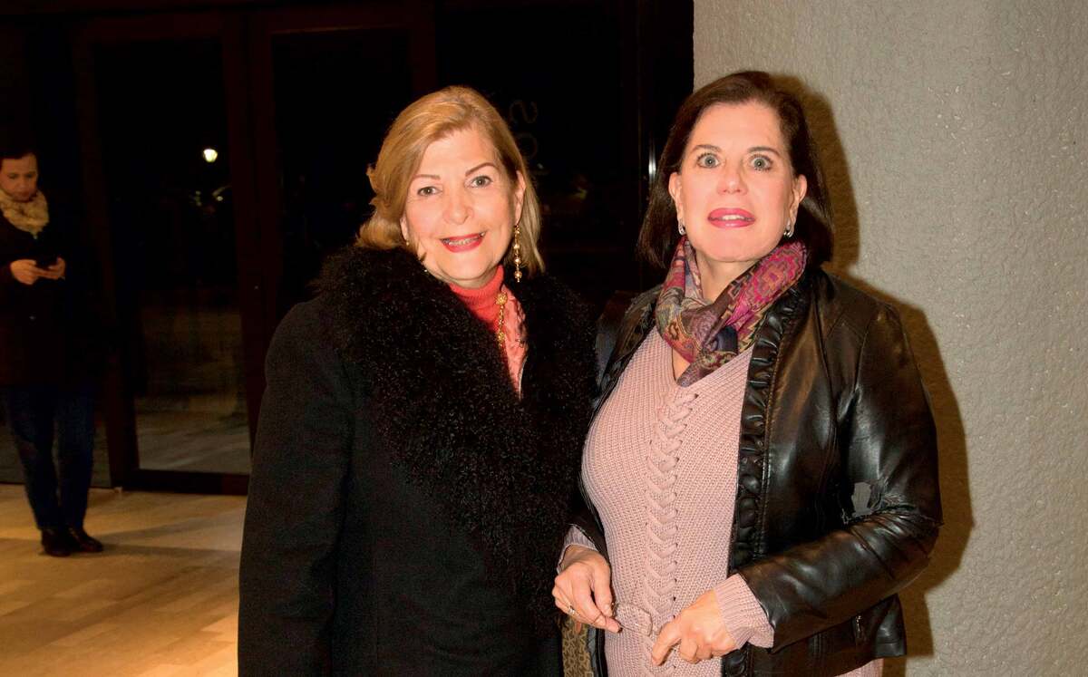 Dolores Salinas y Mercedes Quijano