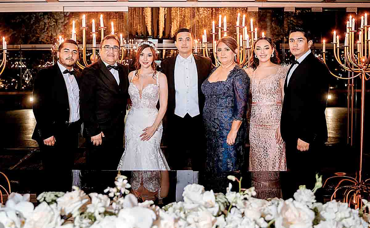 Erick Tejeda, David Tejeda, Cecilia Salinas, Diego Tejeda, Patricia Garza, Daniela Caballero y David Tejeda / Fotos: Walter López Fotografía