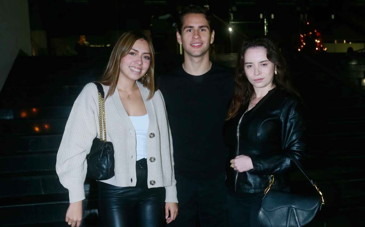 Rebeca Aguirre, Juan Ángel Villarreal y Sofía Vargas