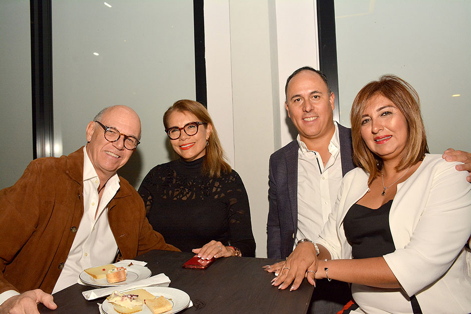 Eric Osuna, Ingrid Torres, Eduardo Magaña y Alejandra González
