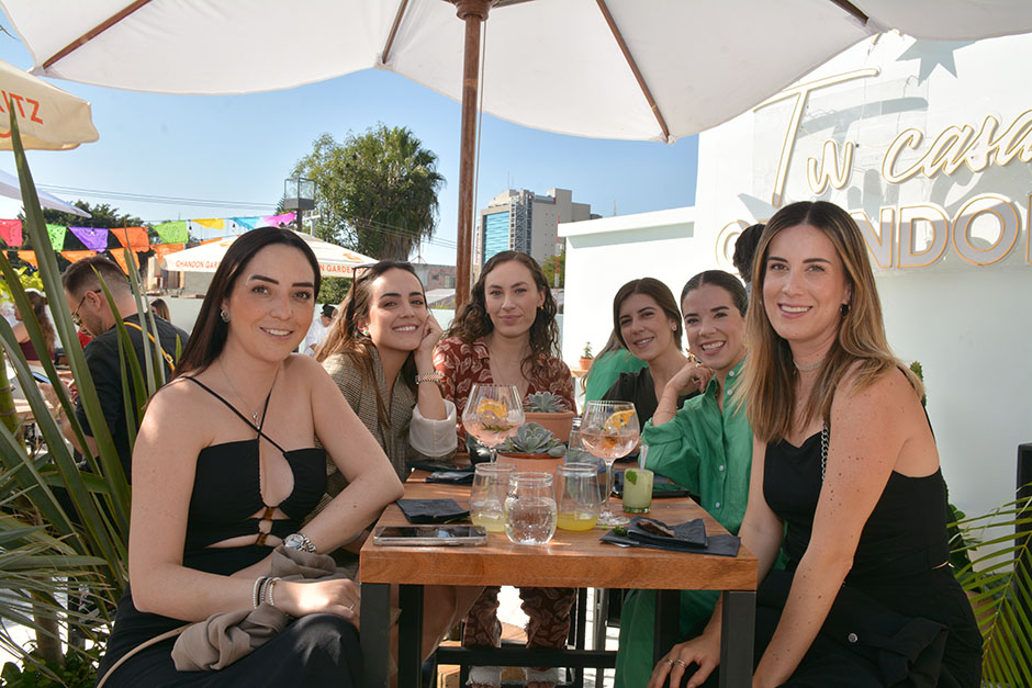 Sofía Bordes, Mariana Ramírez, Sofía Ceballos, Marifer Maigre, Ximena Dueñas y Andrea de Diego